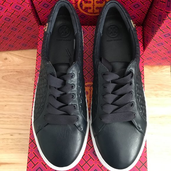 Tory Burch Navy Bryant Quilted Leather Lace Up Sneakers, Size 10.5 - Picture 3 of 7
